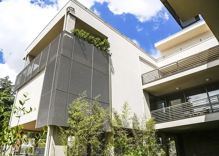 B&B WarmUp Grosseto - Parcheggio incluso nella corte interna